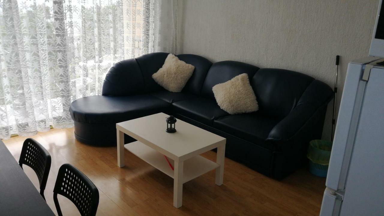 Apartman Valentic Apartment ยาดราโนโว ภายนอก รูปภาพ